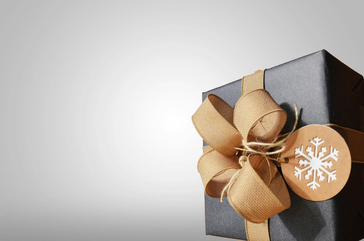 Come riconoscere una carta regalo truccata: i 3 segnali secondo la Polizia Postale Come riconoscere una carta regalo truccata: i 3 segnali secondo la Polizia Postale